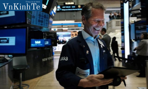 Dow Jones tăng 4 phiên liên tiếp
